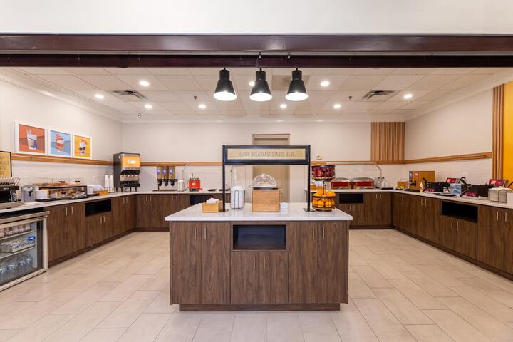 Breakfast area
