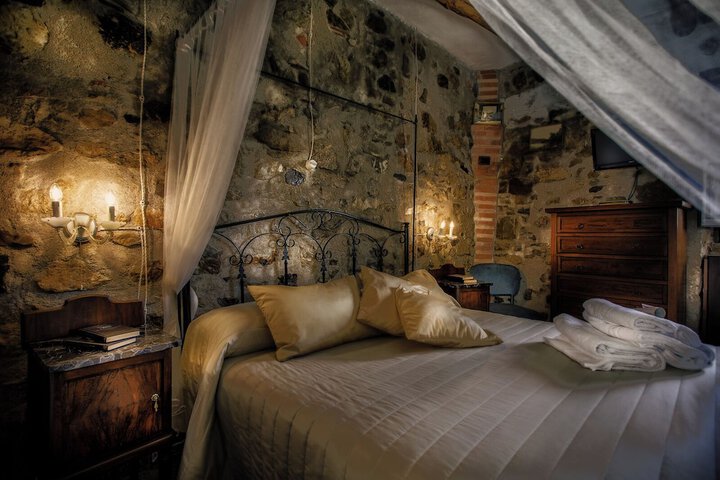 Room 26 of 52