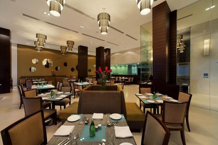 Dining Photos