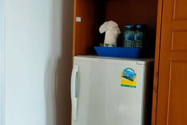 Room 53 of 77