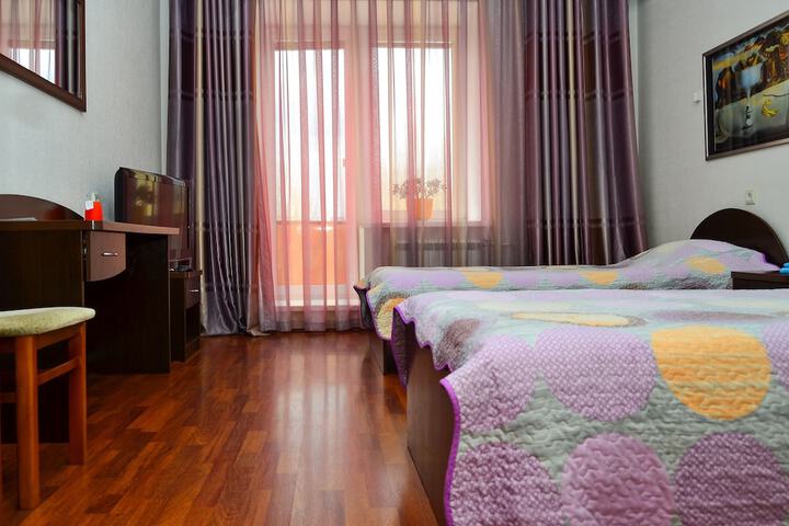 Room 8 of 21