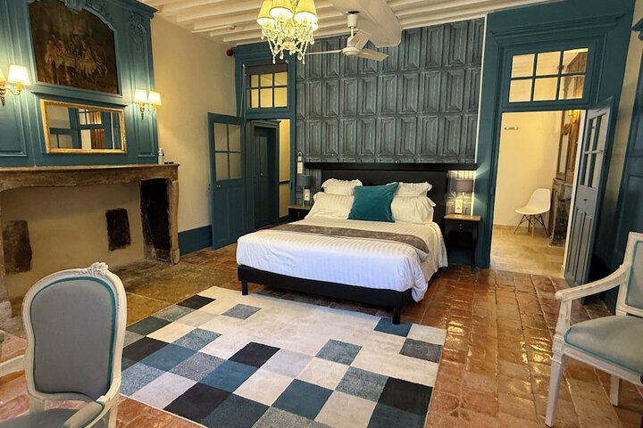 Room 35 of 110