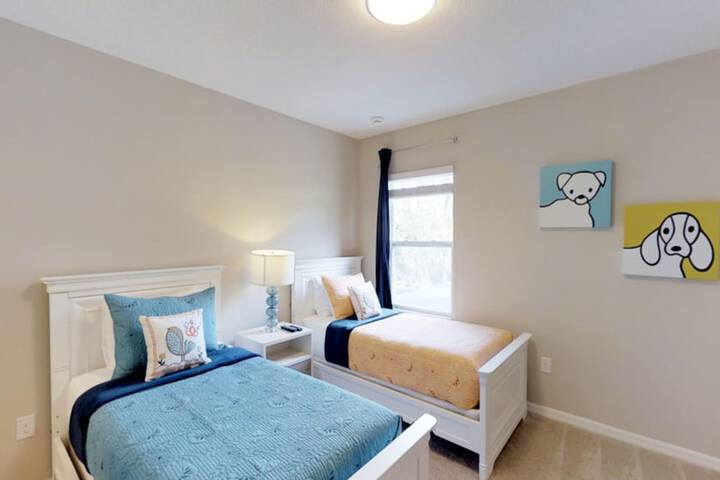 Room 28 of 57
