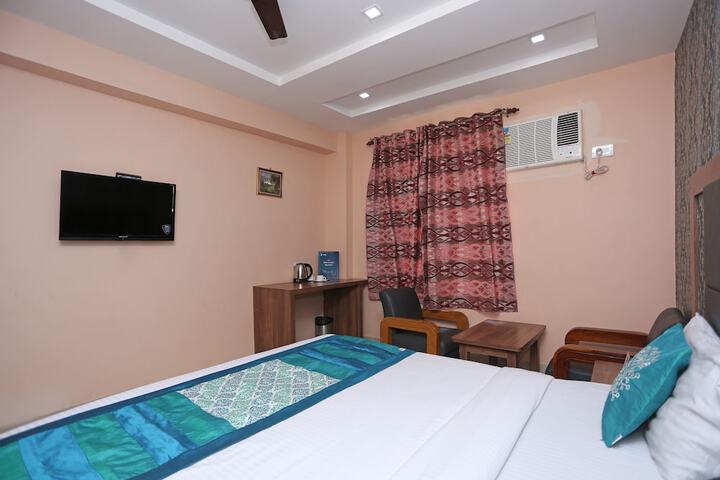 Room 18 of 22