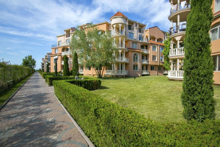 Hotel 74 of 95