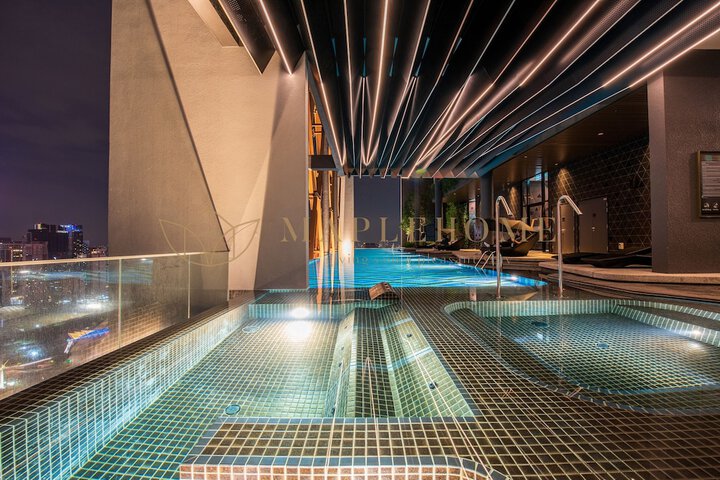 Pool 74 of 100