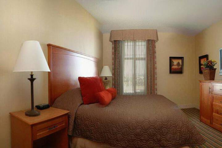 Room 3 of 16