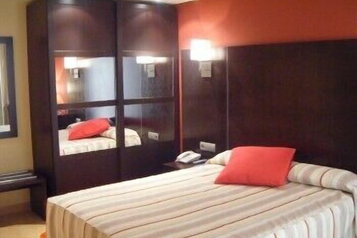 Room 20 of 50