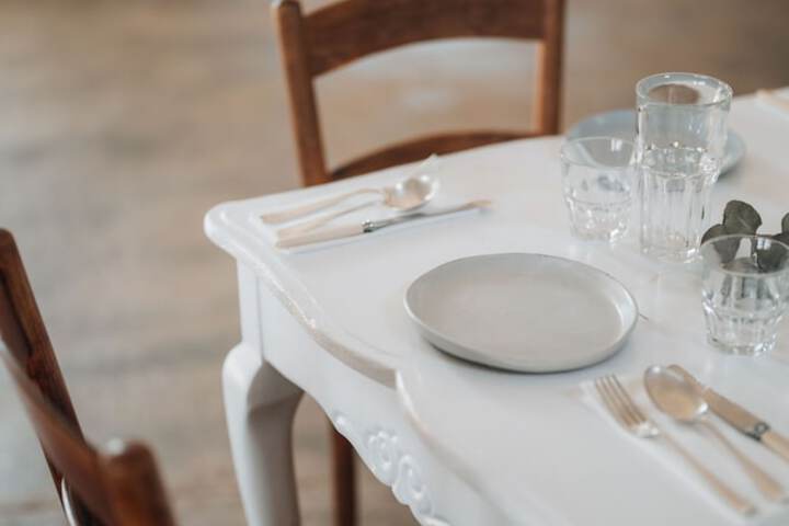 Dining 13 of 42