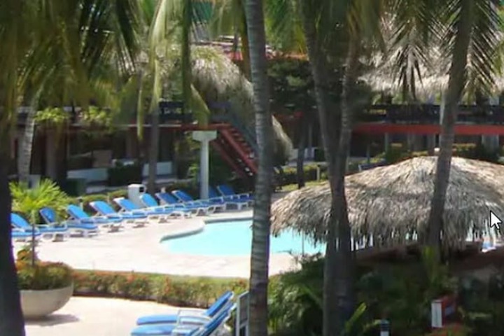 Pools & Facilities
