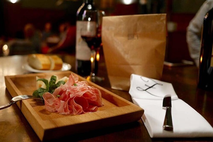 Dining 71 of 79