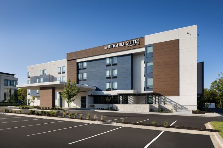 Exterior of SpringHill Suites by Marriott Bowling Green