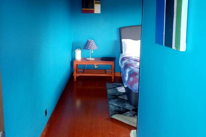 Room 5 of 15