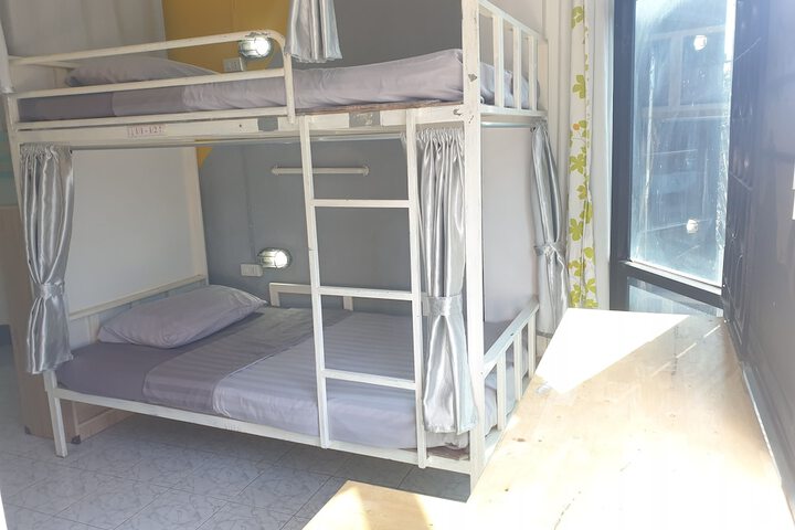 Room 14 of 43