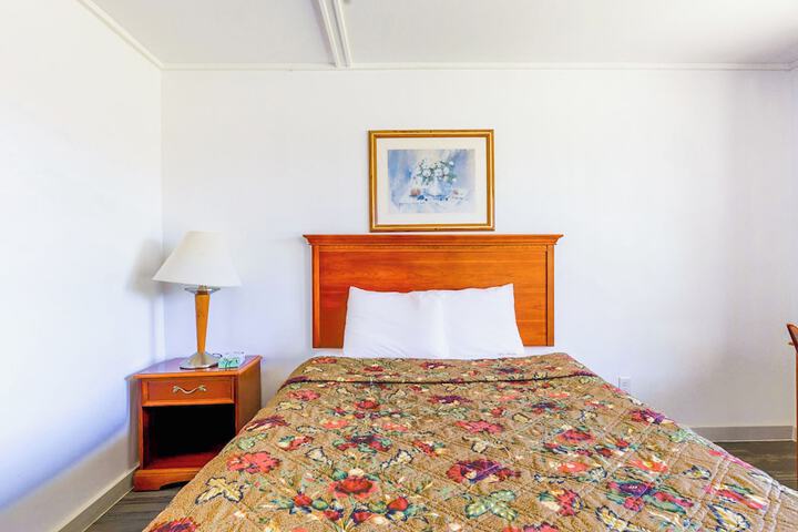 Room 14 of 36