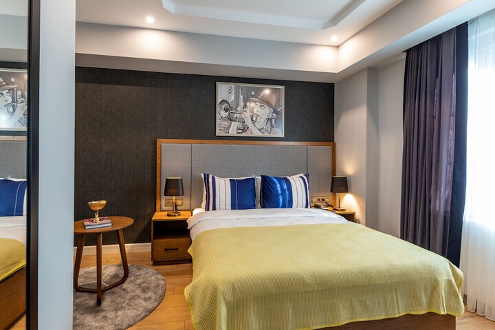 Room 20 of 52