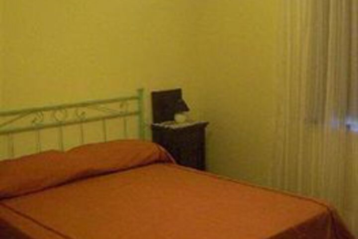Room 18 of 50