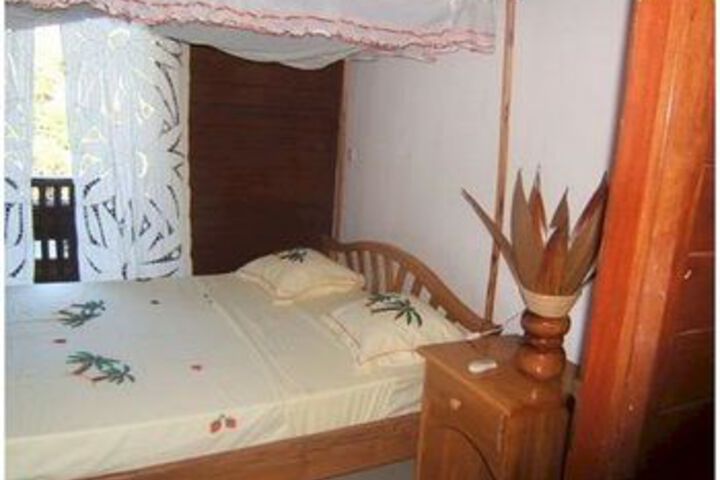 Room 26 of 85