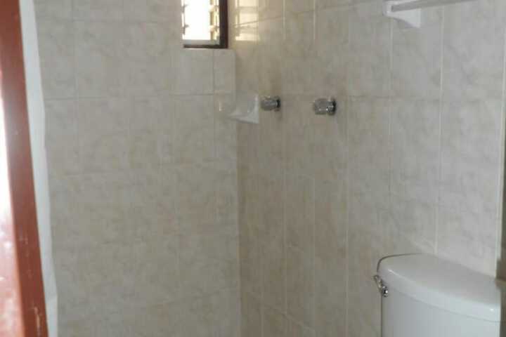 Room 25 of 29