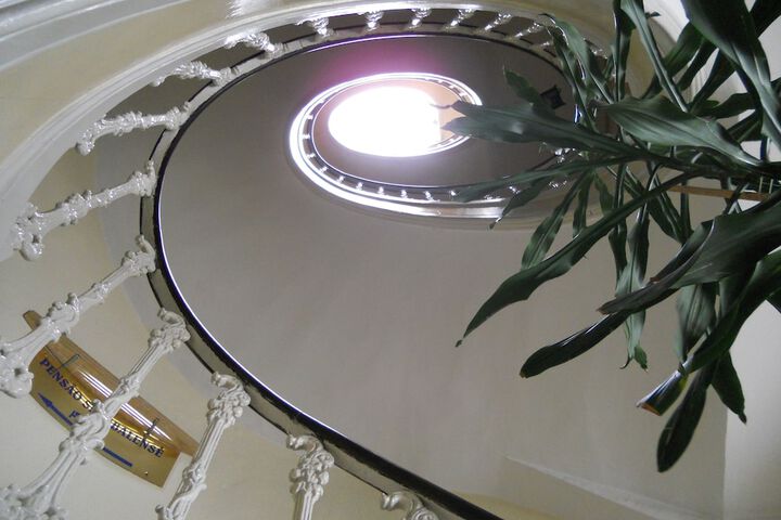 Hotel 2 of 113
