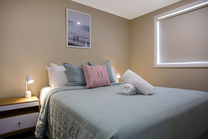 Room 4 of 192