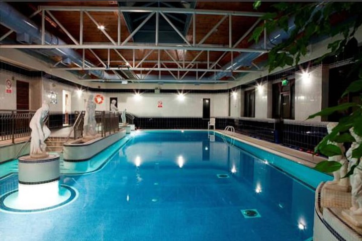 Pool 48 of 165