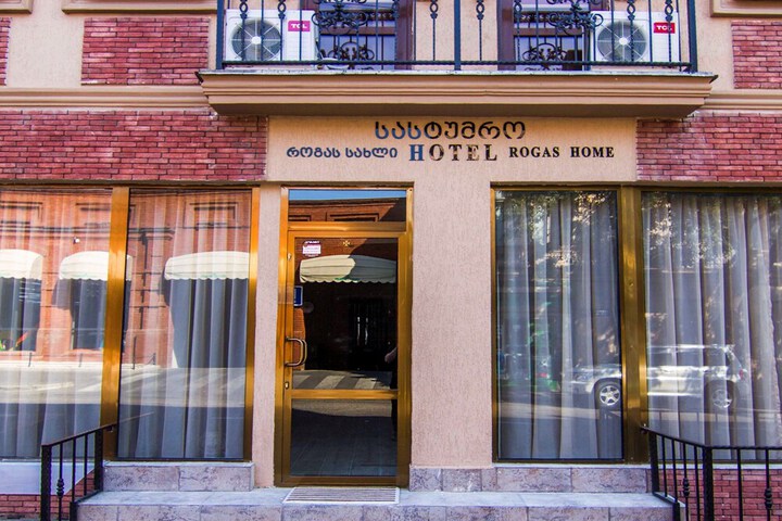 Hotel 53 of 56