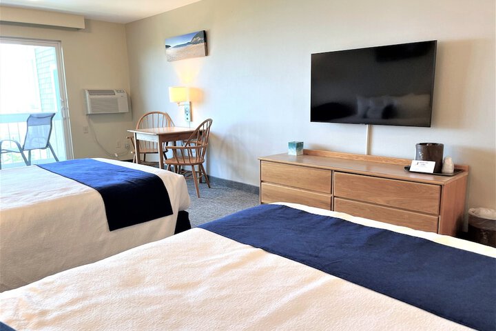 Room 19 of 111