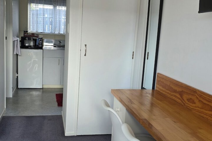 Room 25 of 47