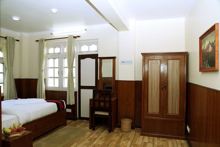 Room 14 of 46