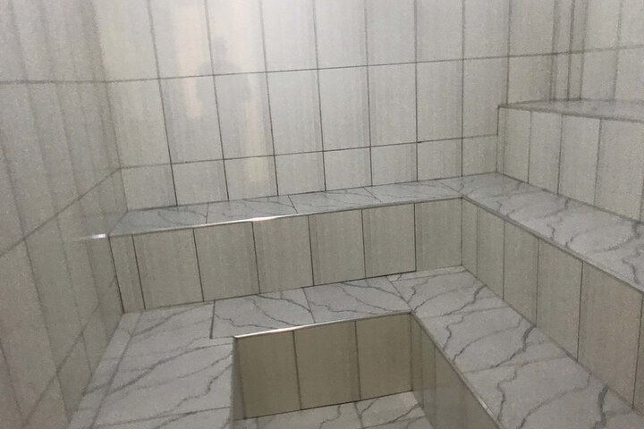 Room 15 of 26