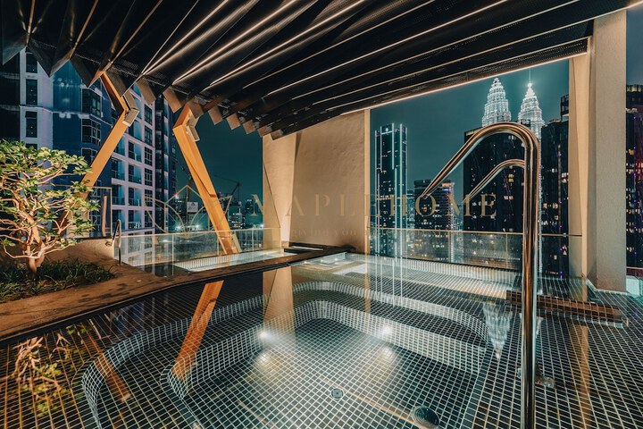 Pool 64 of 100