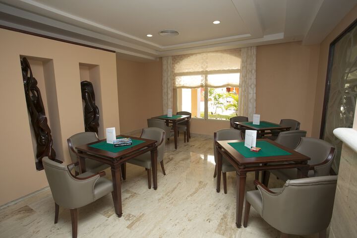 Hotel Interior 8 of 275