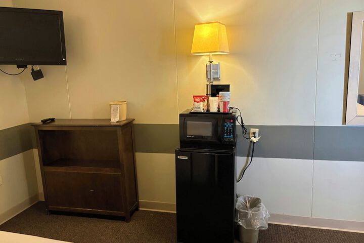 Room 15 of 35