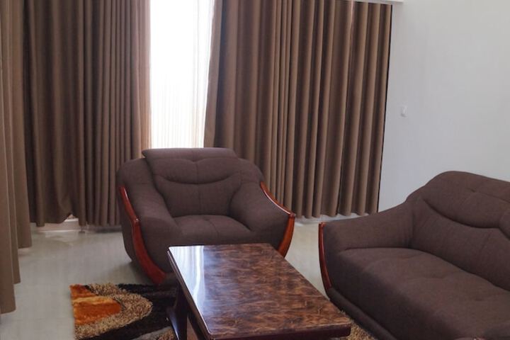 Room 3 of 53