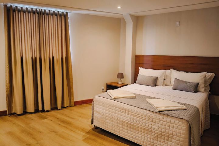Room 15 of 25