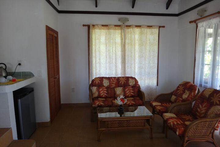 Room 6 of 61