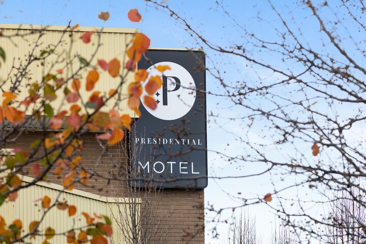 Hotel 63 of 63