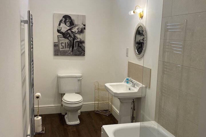Room 45 of 82