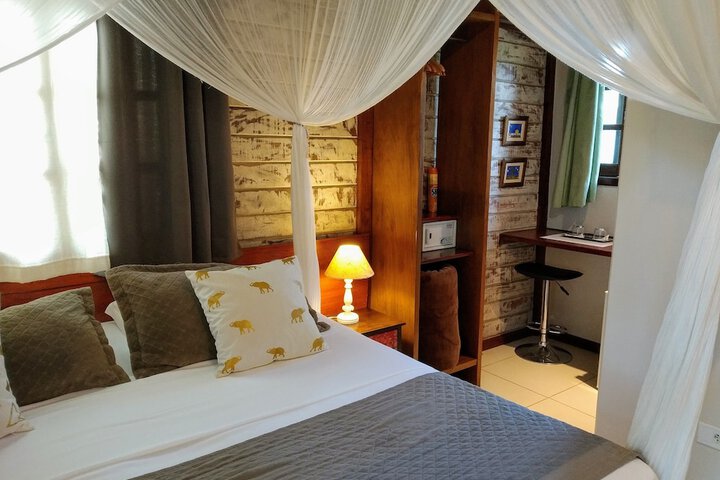 Room 5 of 69