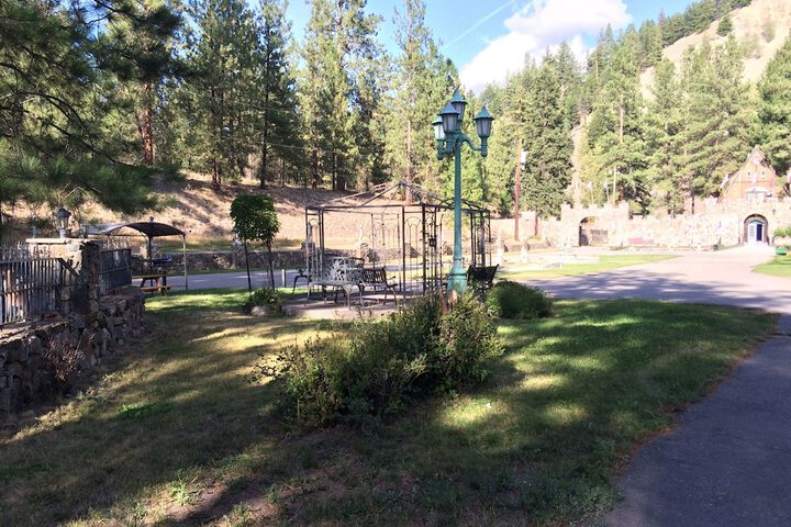 Property Grounds 39 of 40