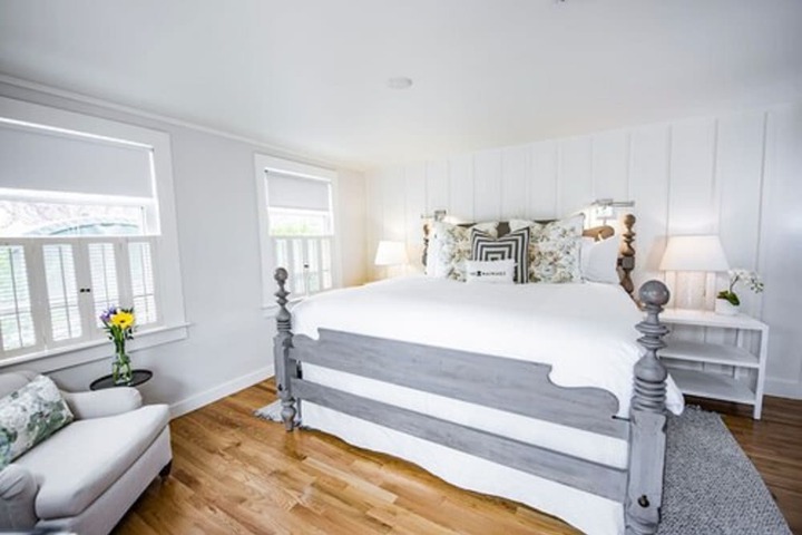 Room 15 of 51
