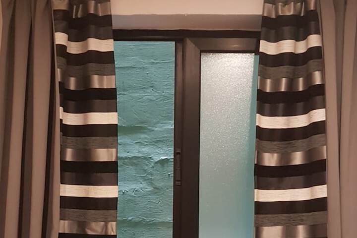 Room 67 of 87