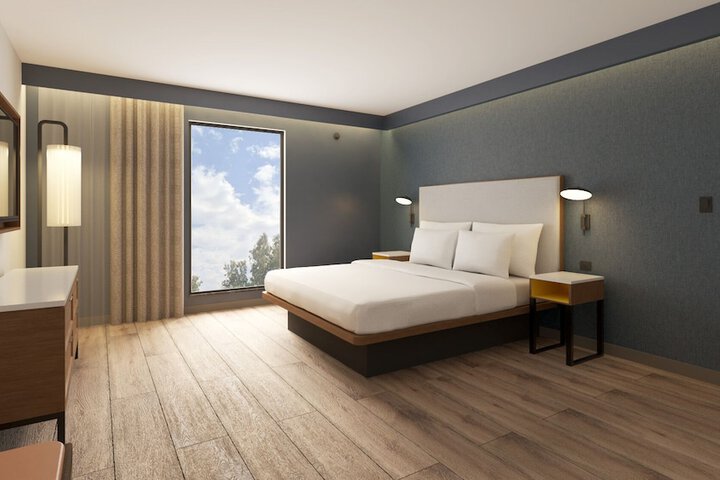 Room 10 of 26