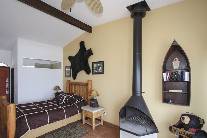 Room 47 of 413