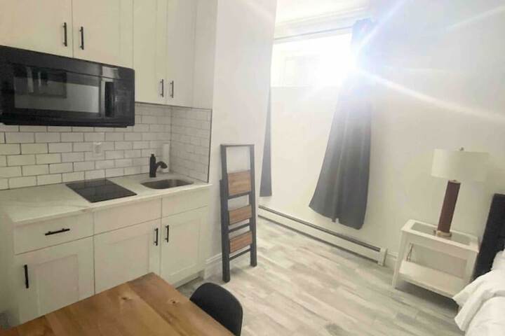 Room 12 of 17