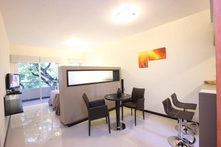 Room 14 of 30