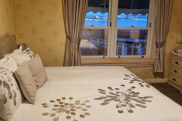 Room 66 of 184