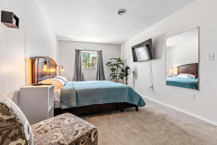 Room 19 of 32