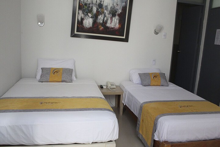 Room 16 of 31